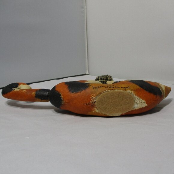 Stuffed Painted Folk Art Calico Cat Kitten Kitty Playing with Ball - Picture 5 of 8